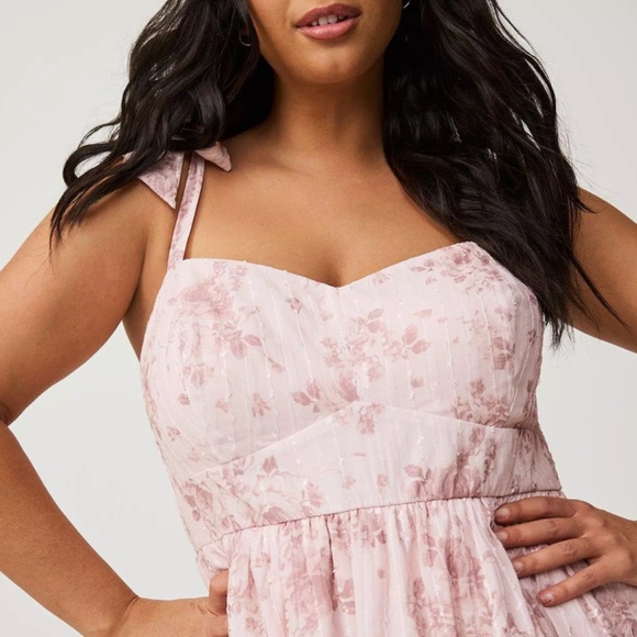 Torrid Pink Floral Tiered Dress - Picture 5 of 5